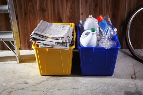 Different types of construction skips