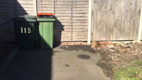 Skip sizes available for hire in Tower Hamlets