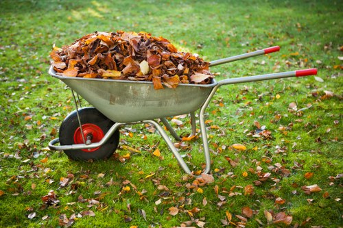 Hiring process for enclosed and lockable skips